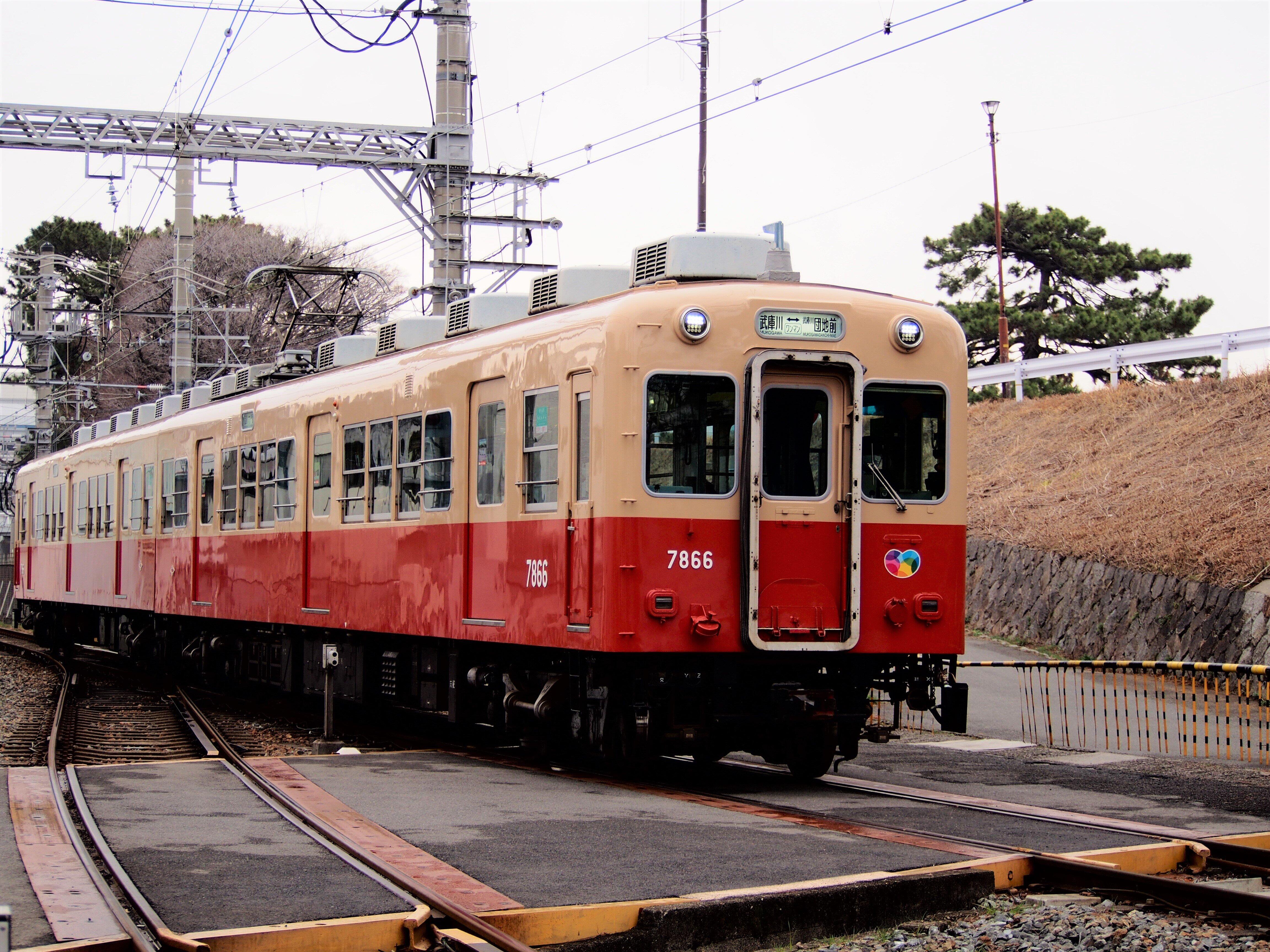 6月2日にひっそりと引退した阪神武庫川線の赤胴車