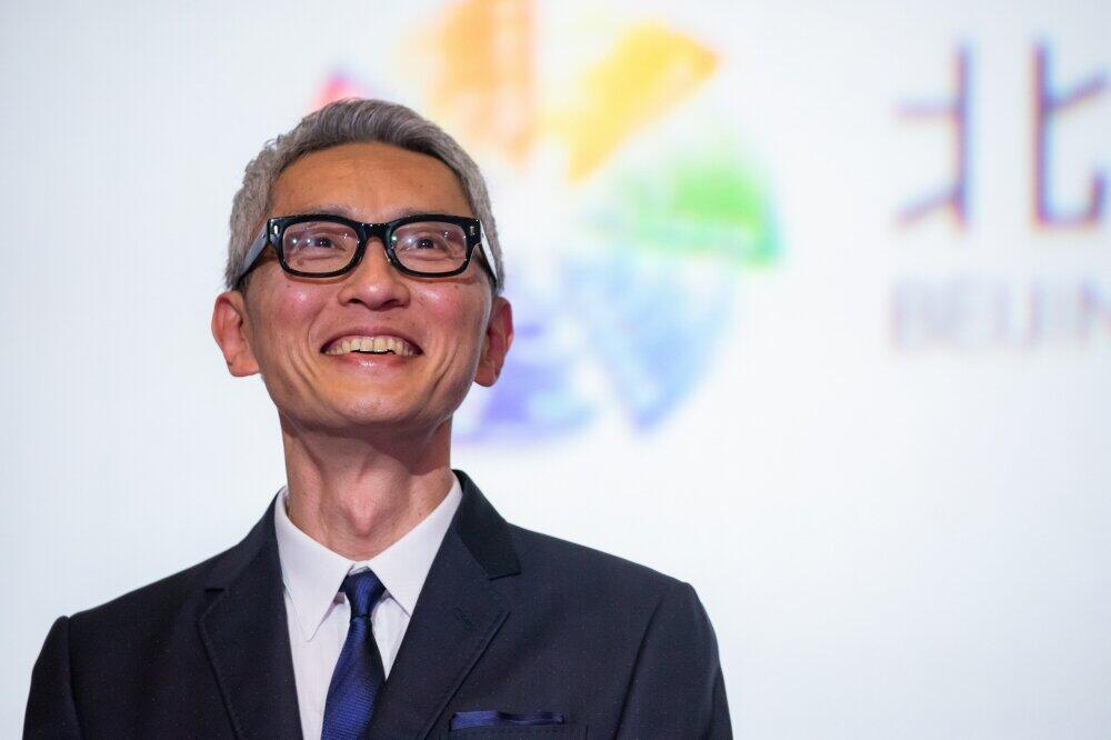 気分はカメラマン！　松重豊さんの公式サイトがおしゃれ＆遊び心満載で楽しい