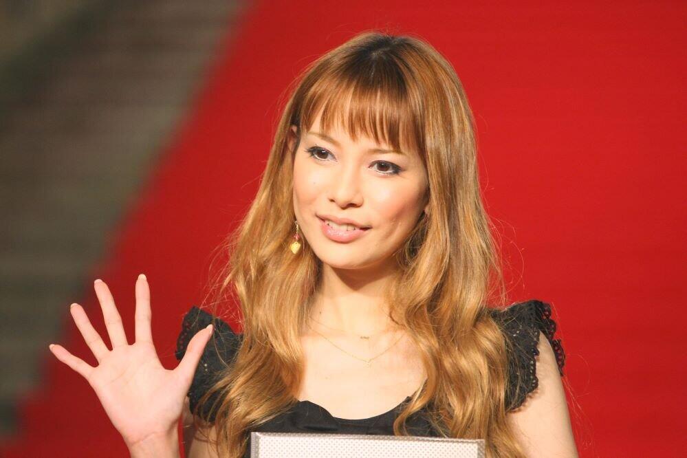 母になり「愚痴ってはいけない」ように...　上原さくらが明かしたストレス