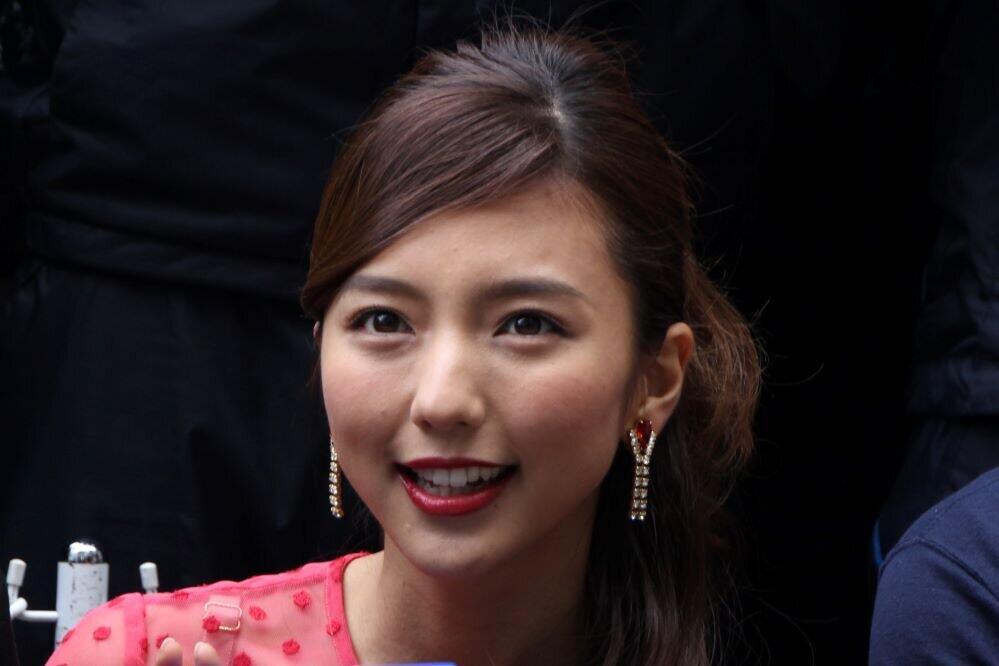 真野恵里菜、ハロプロ後輩の卒業祝福　「昨日は『交差点』今日は『続いてくSTORY』を...」