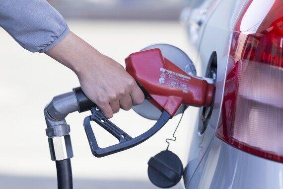 ガソリン車の新車販売をめぐり大きな動きが（写真はイメージ）。
