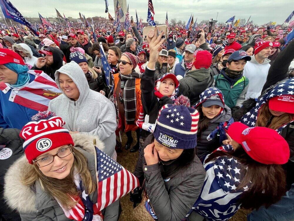 岡田光世「トランプのアメリカ」で暮らす人たち　<br />穏やかな行進の後、あの議事堂占拠事件は起きた