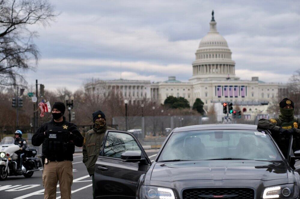 バイデン大統領就任式を前にワシントンを警備するシークレットサービスたち（2021年1月、筆者撮影）