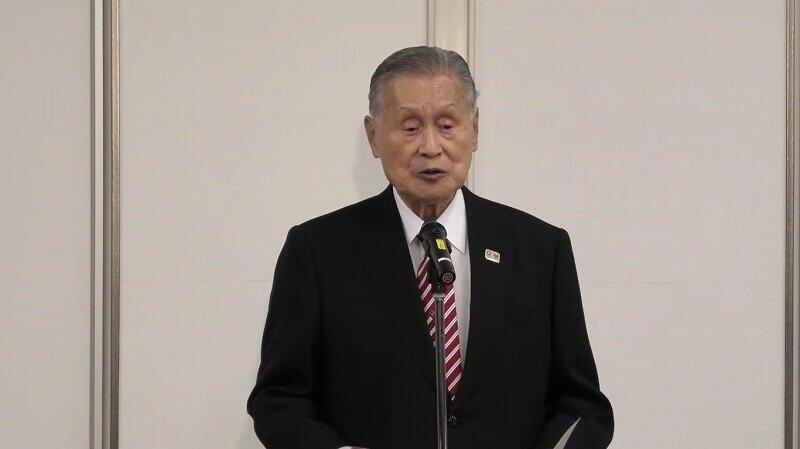 謝罪会見の森会長、「女性」発言撤回も「辞任なし」　「老害が粗大ゴミになったら掃いてもらえばいい」