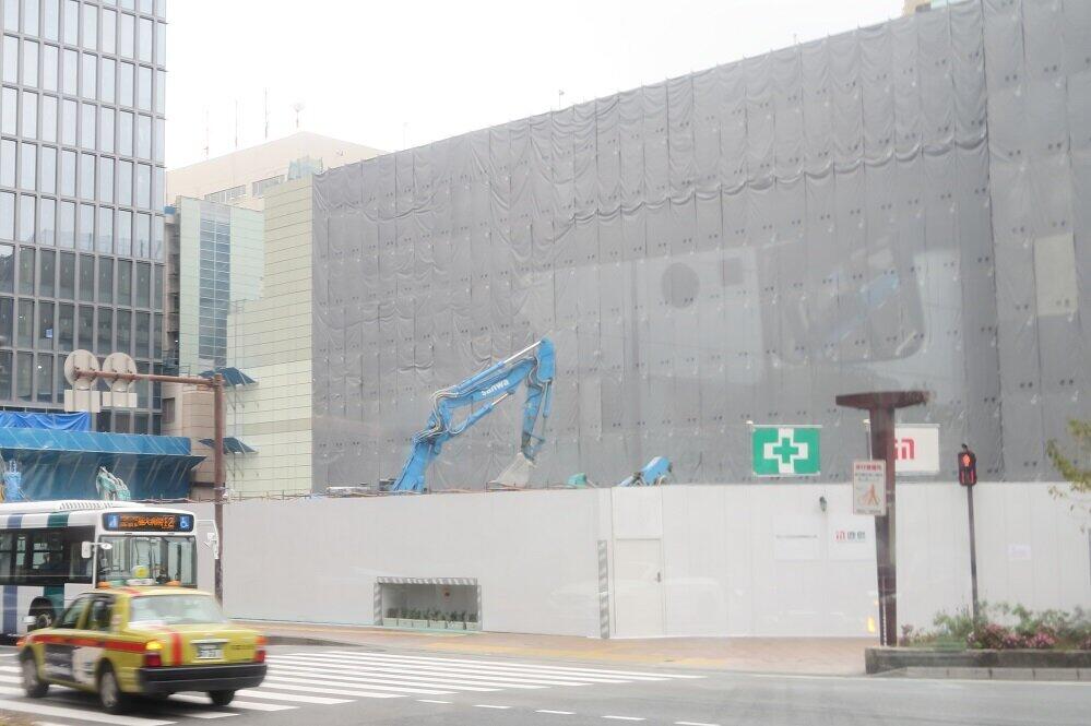 天神のランドマークのひとつだった福岡ビル（福ビル）も建て替えのため「天神ビッグバン」で姿を消した（2020年11月撮影）