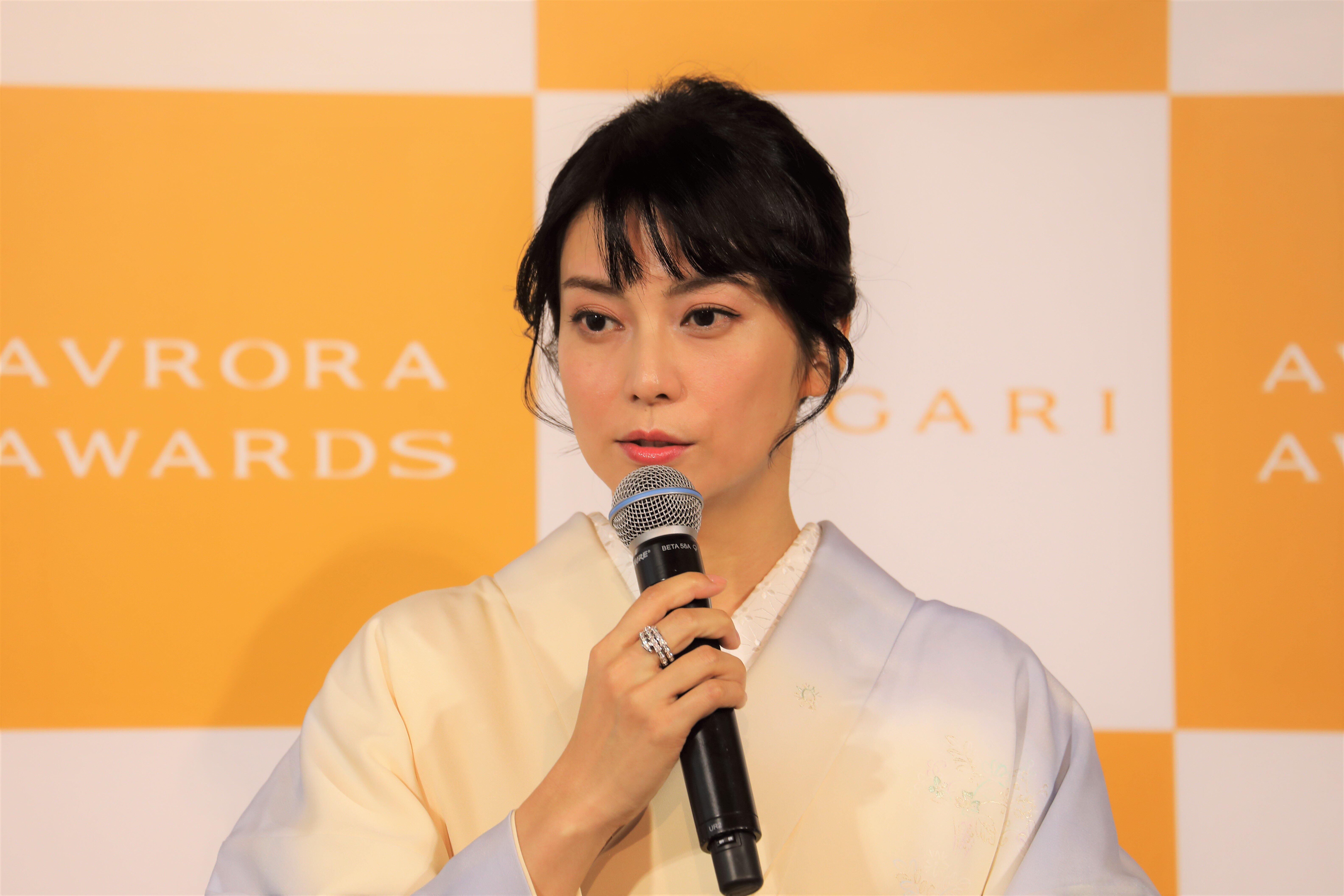「ブルガリ アウローラアワード」の記者会見に出席した柴咲コウさん