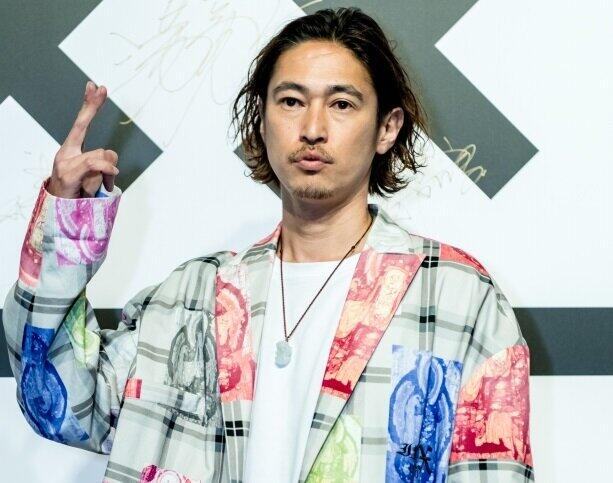 窪塚洋介、「密集パーティ」批判に釈明？　「公共の場では『建前マスク』できるタイプです」