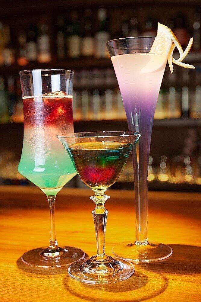 看板メニューは「イメージカクテル（キャラカク）」