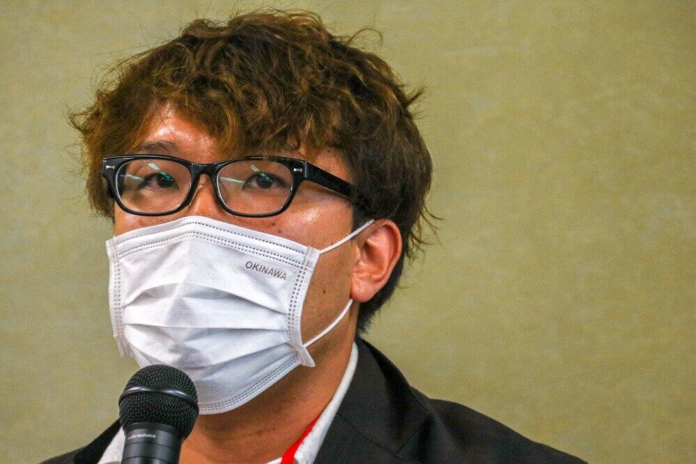 関心持たないのは「ご都合主義的な人権感覚」　芸人「せやろがいおじさん」はなぜ入管法問題を訴えるのか