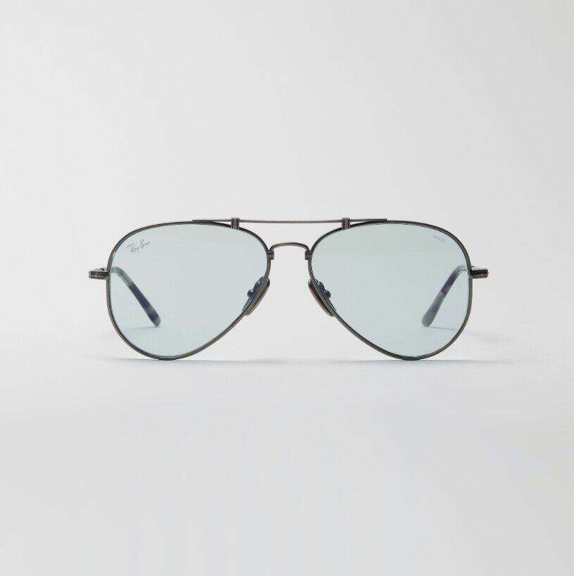 「RAY-BAN X TAKUYA KIMURA」チタン製アビエーター リミテッドエディション（RB8125M/91380Y）