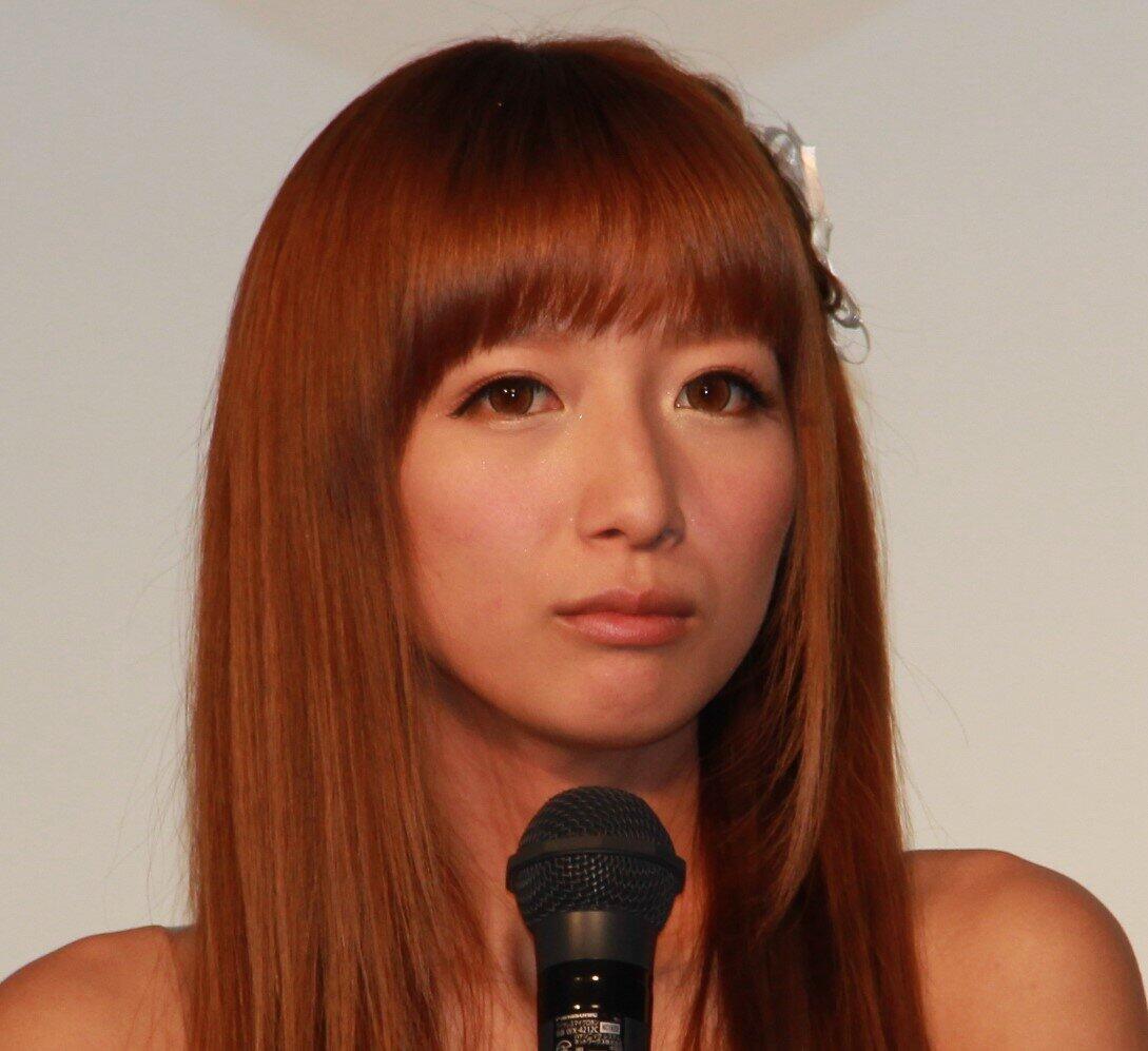 辻希美、母の日サプライズに涙　「まじで私の涙腺を爆破させてくれた」長女からのプレゼントとは