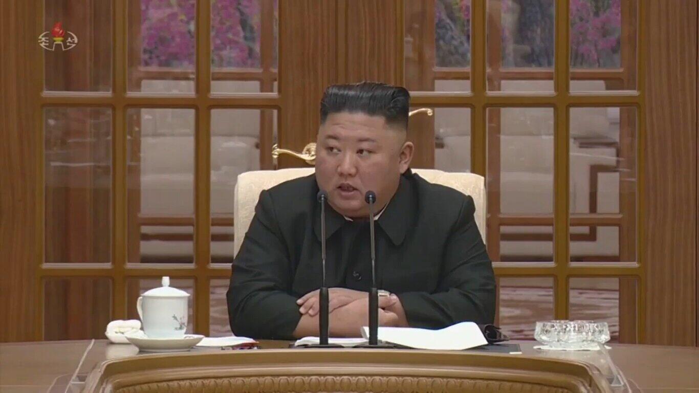 2020年11月30日に朝鮮中央テレビが報じた金正恩総書記の様子
