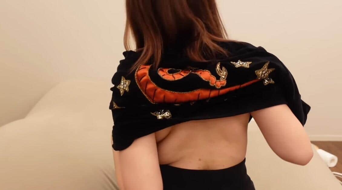 てんちむさんのYouTube動画「上半身、全て脂肪吸引してきた【ガチ＆レポ】」より