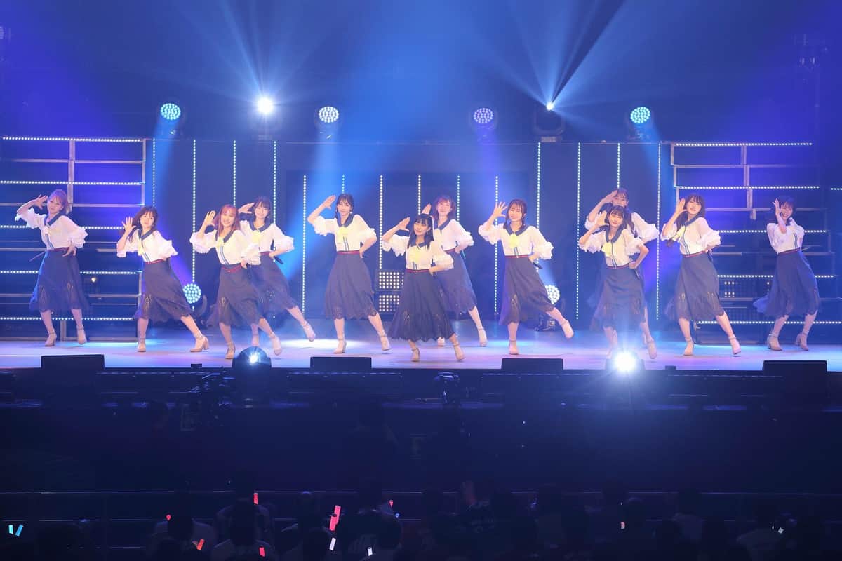 「君とどこかへ行きたい」の先輩メンバーによる「つばめ選抜」。33位にランクインした。センターは3期生の田中美久さん