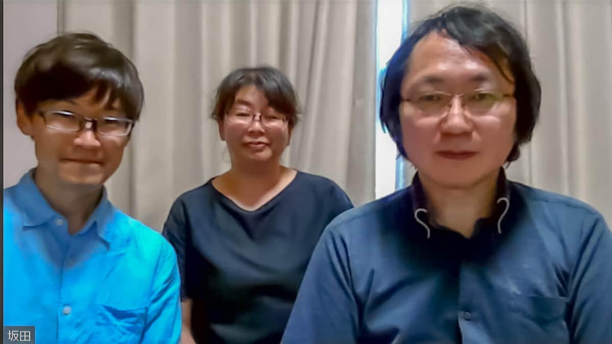 zoomで取材に応じた坂田さん（右）。ガタケット事務局の新代表となった武田優子さん（真ん中）と高橋大介さん（左）