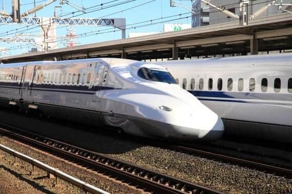東海道新幹線でも食品輸送の試みが始まった