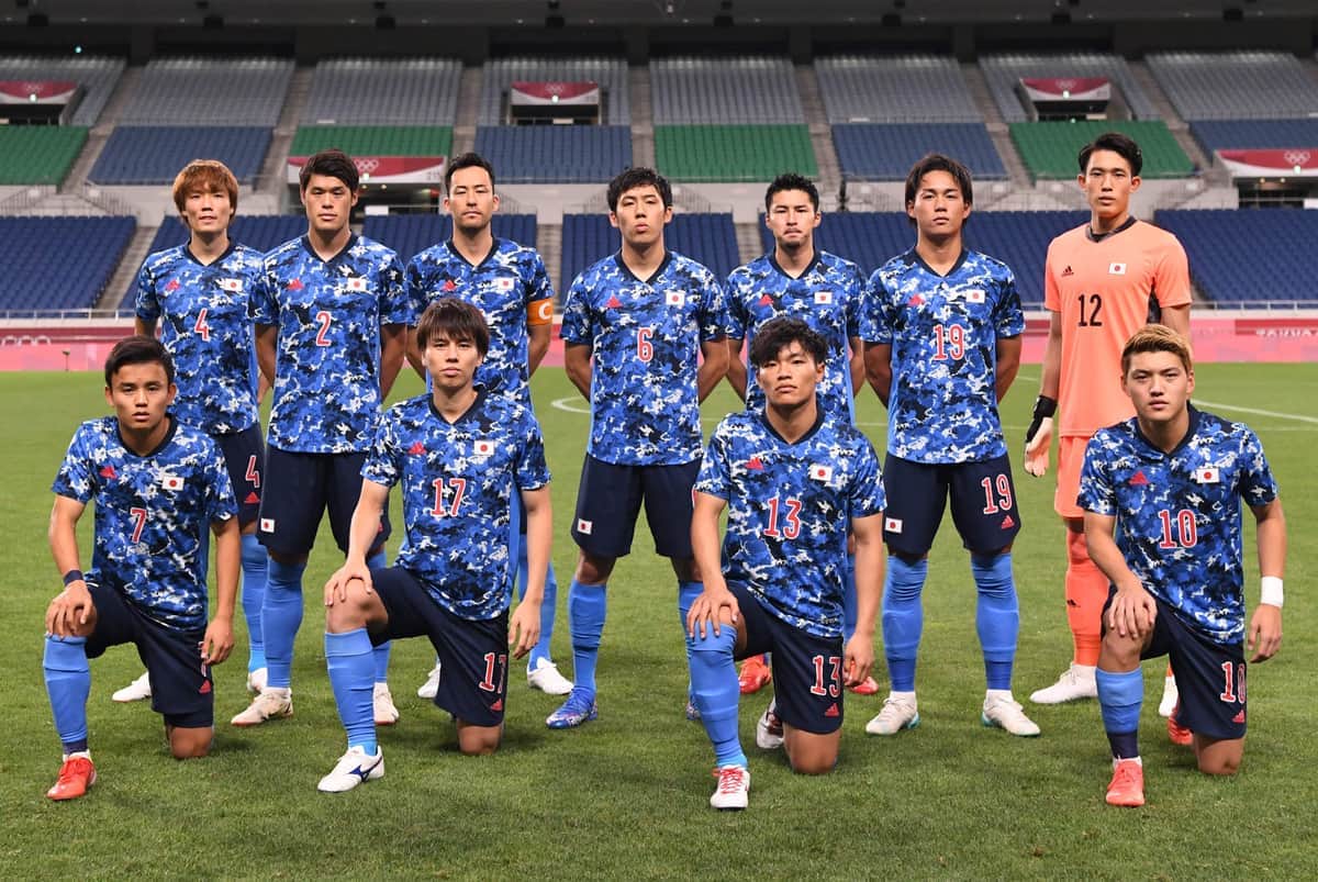 男子サッカー日本代表（写真：AFP/アフロ）