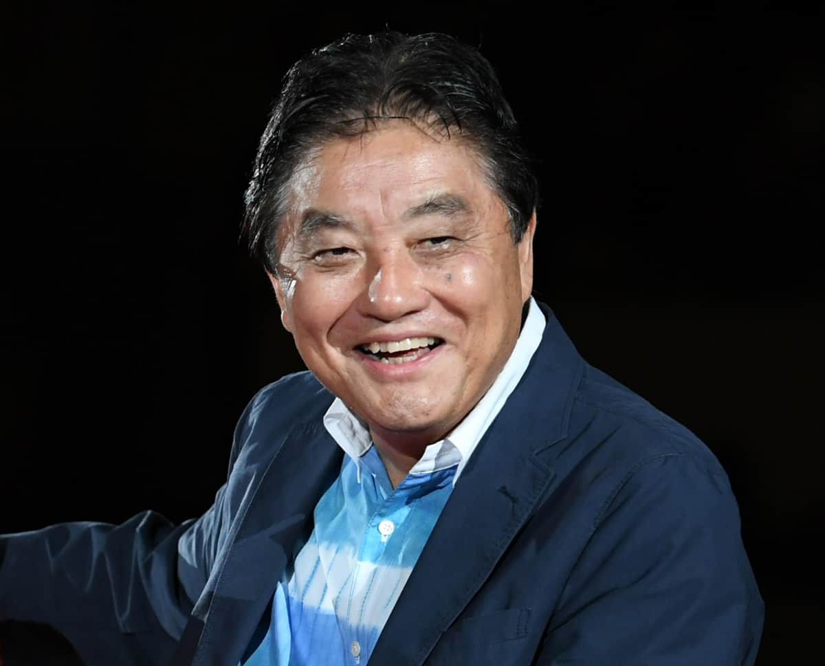 「俺なら泣く」「怒りを抑えられない」　河村たかし「メダル噛みつき」問題、アスリートからも批判続々