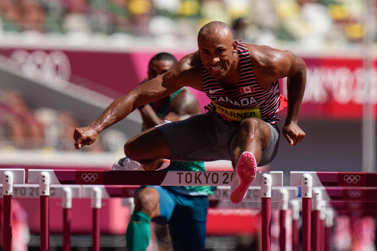 「これぞ平和の祭典」「五輪やれて良かった」　陸上十種、競技後の集合写真に感動広がる
