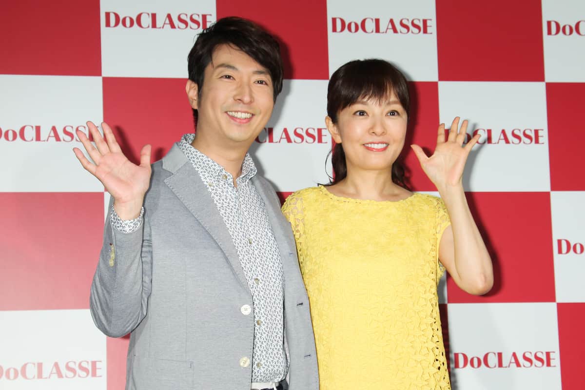 有村さんと丸岡さん（写真：Pasya/アフロ）