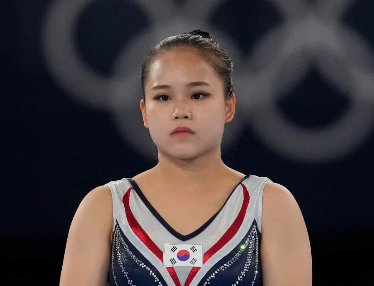五輪韓国選手の「靴下マナー」に反響　表彰台での配慮に「やはり東方礼儀の国らしい」