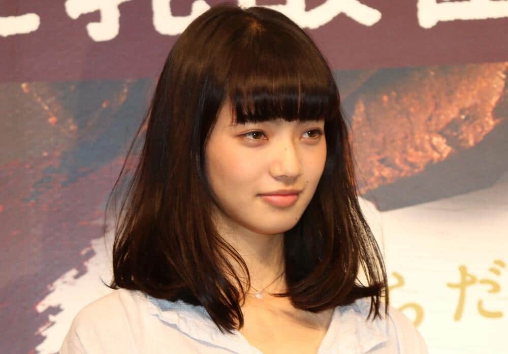 小松菜奈がお酒に酔ったらどうなる？　さまぁ～ず三村が悶絶した「微妙な変化」とは