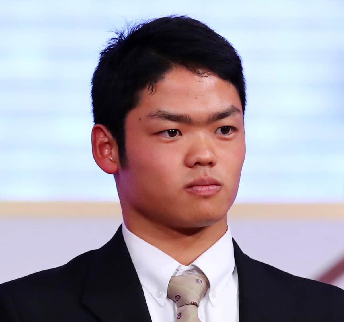 中日・根尾昴は「考えすぎて混乱している」　同期の活躍に焦り？球団OBが指摘した改善点