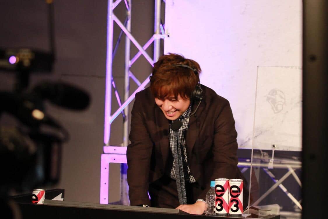 eスポーツ大会の実況でも活躍（2020年10月開催「EDION VALORANT CUP」にて）