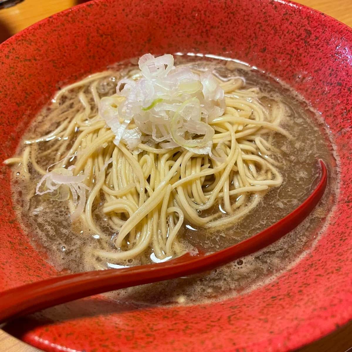 「かけ（650円）」　写真提供：らぁめん家 有坂