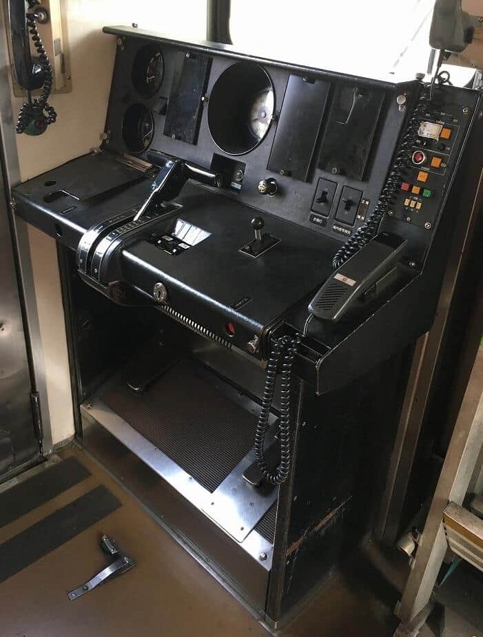 運転台/提供：東急電鉄㈱