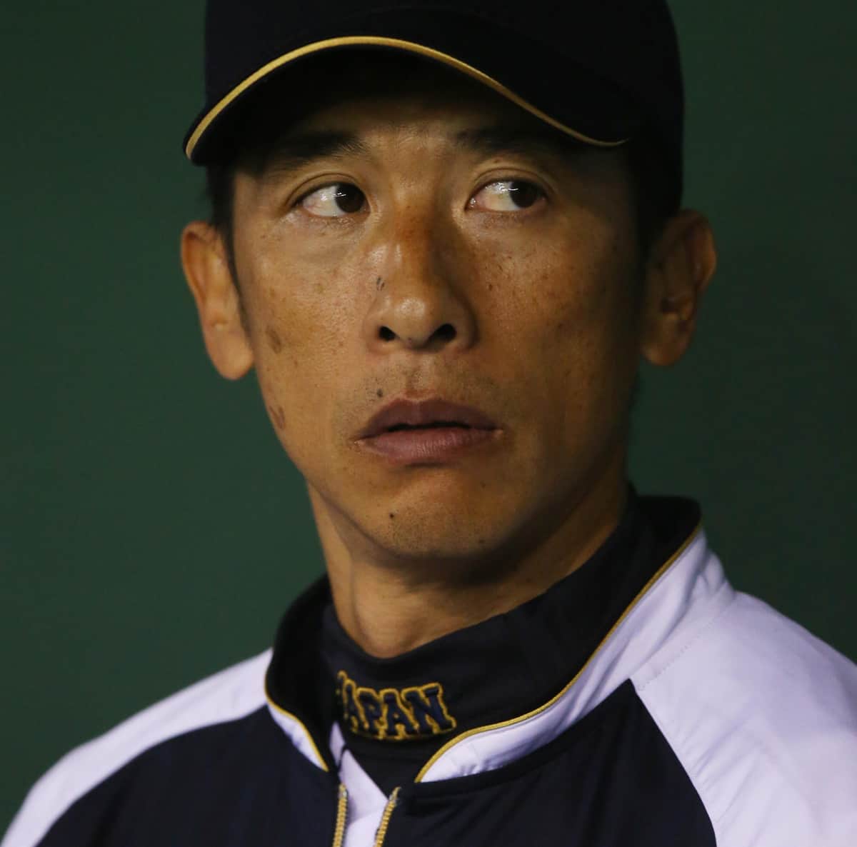 残留濃厚から一転「流出危機」　矢野監督はなぜ梅野隆太郎を必死で慰留しないのか