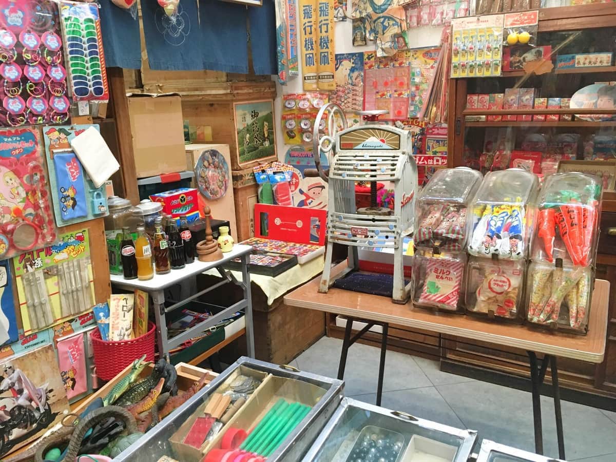 駄菓子爆食い、クラスの給食独り占め...　「子供の頃の夢」大人の力で実現した結果まとめ