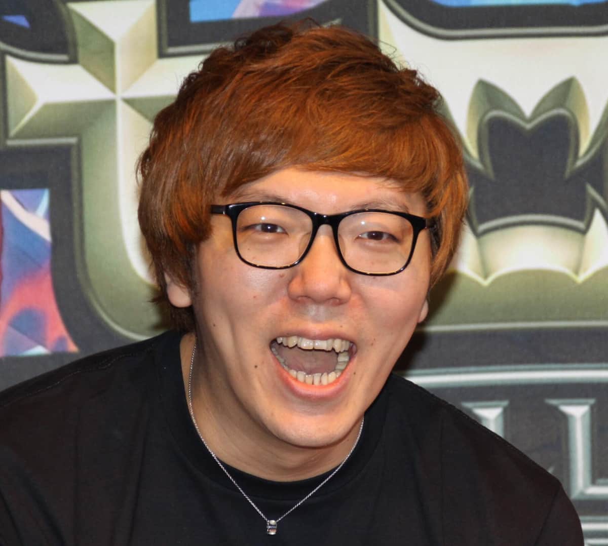 ヒカキン、宝くじ100万円購入中に罵声浴びるも...　対応に感心の声「ブチ切れられても心優しい」