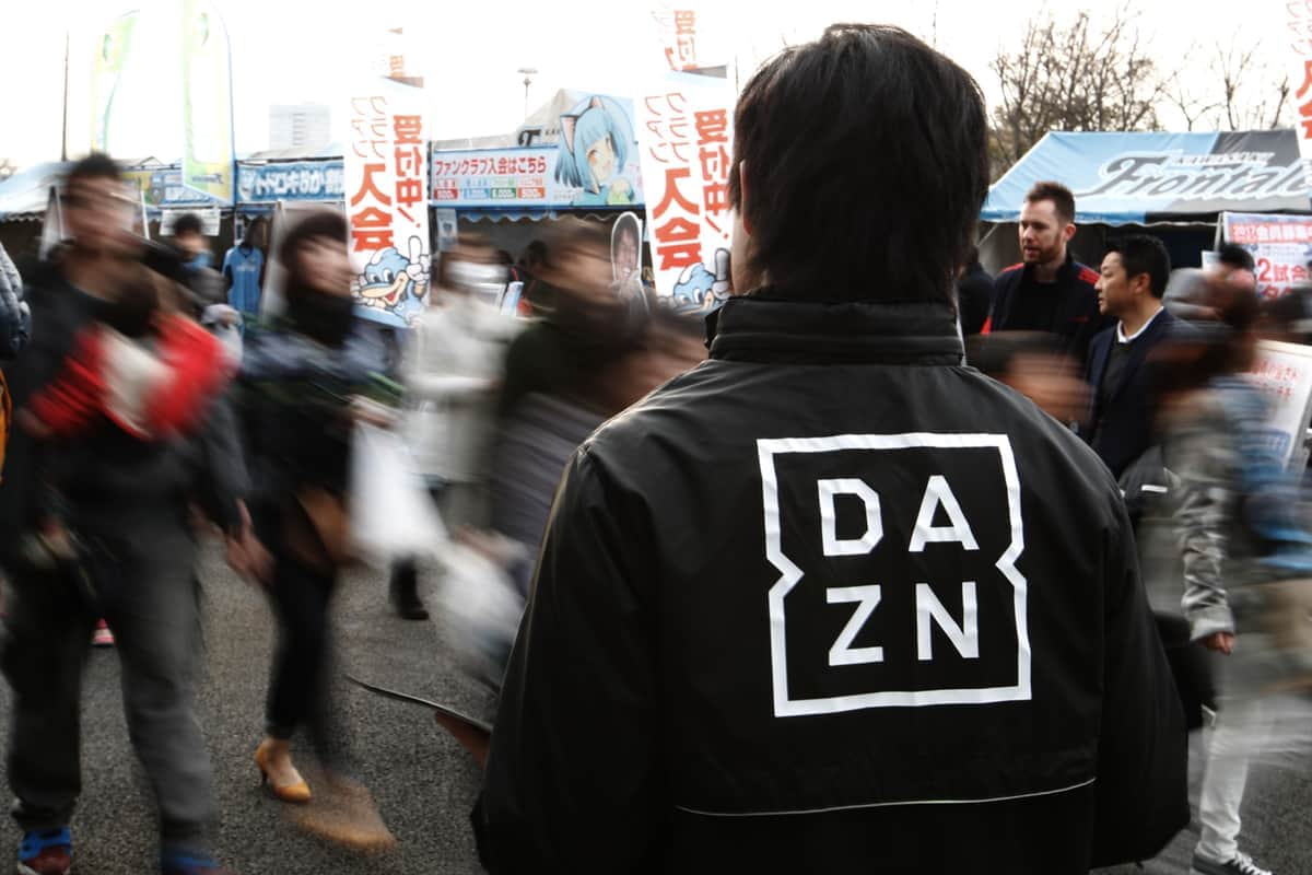 DAZN「1925円→3000円」大幅値上げに悲鳴続出　「月1000アップは痛い」「高すぎて辛い」