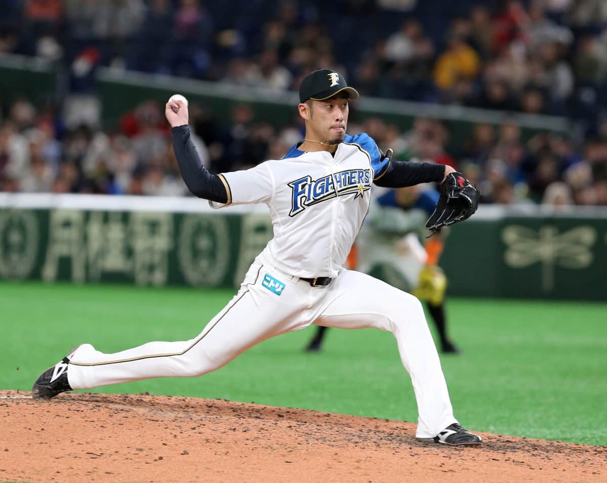 ノンテンダーは「事実上の戦力外通告」なのか　日ハム退団で独立行き、秋吉亮に広がる同情論