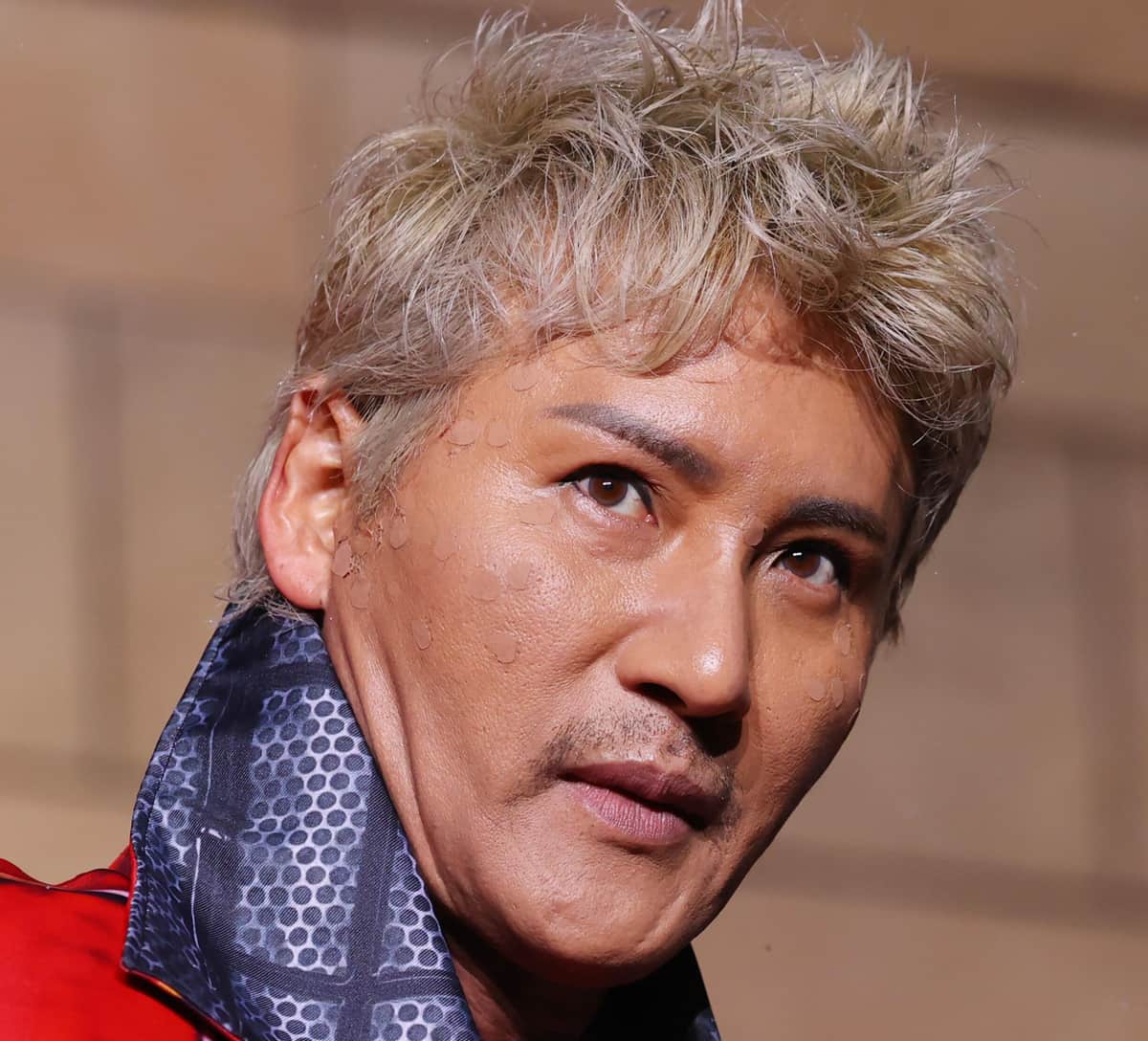 新庄監督は「選手よりコーチに厳しい」　キャンプ中継でもダメ出し連発...その真意とは