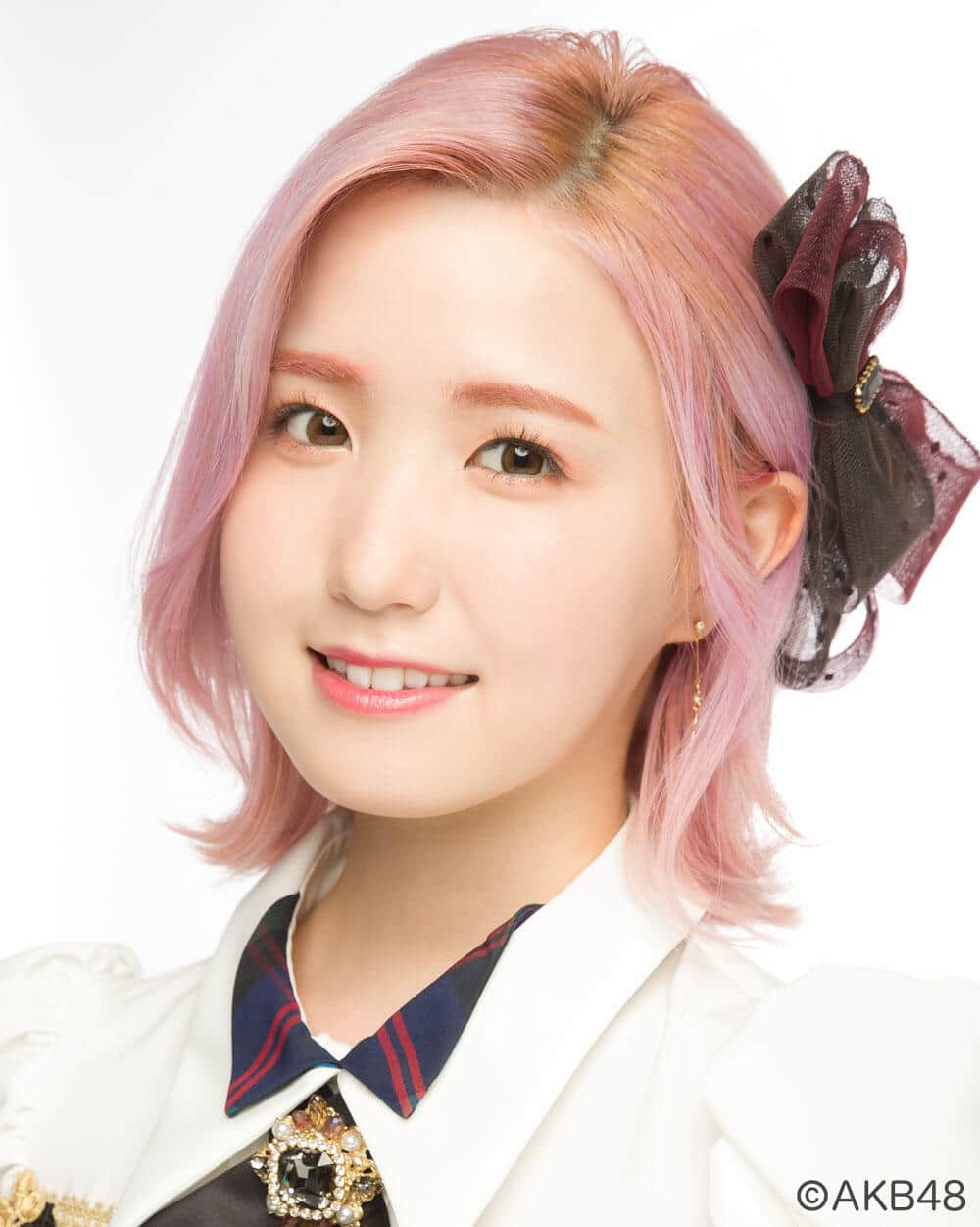 センターを務める本田仁美さん。インスタグラムに「皆さんのおかげで長年の夢を実現させることが出来ました」などと感謝をつづった（c）AKB48