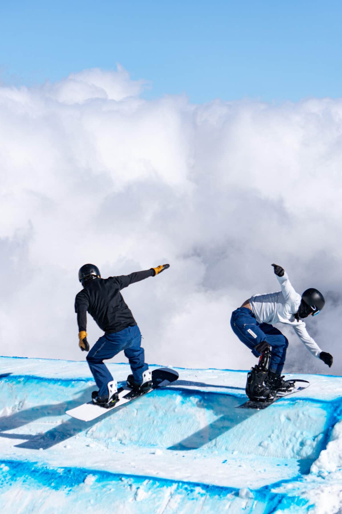 スノーボードに挑む小須田潤太