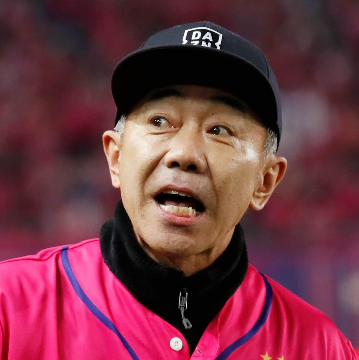 「まさかの、お孫ちゃんですか？」　木梨憲武「じじぃスタート」意味深投稿にファン騒然