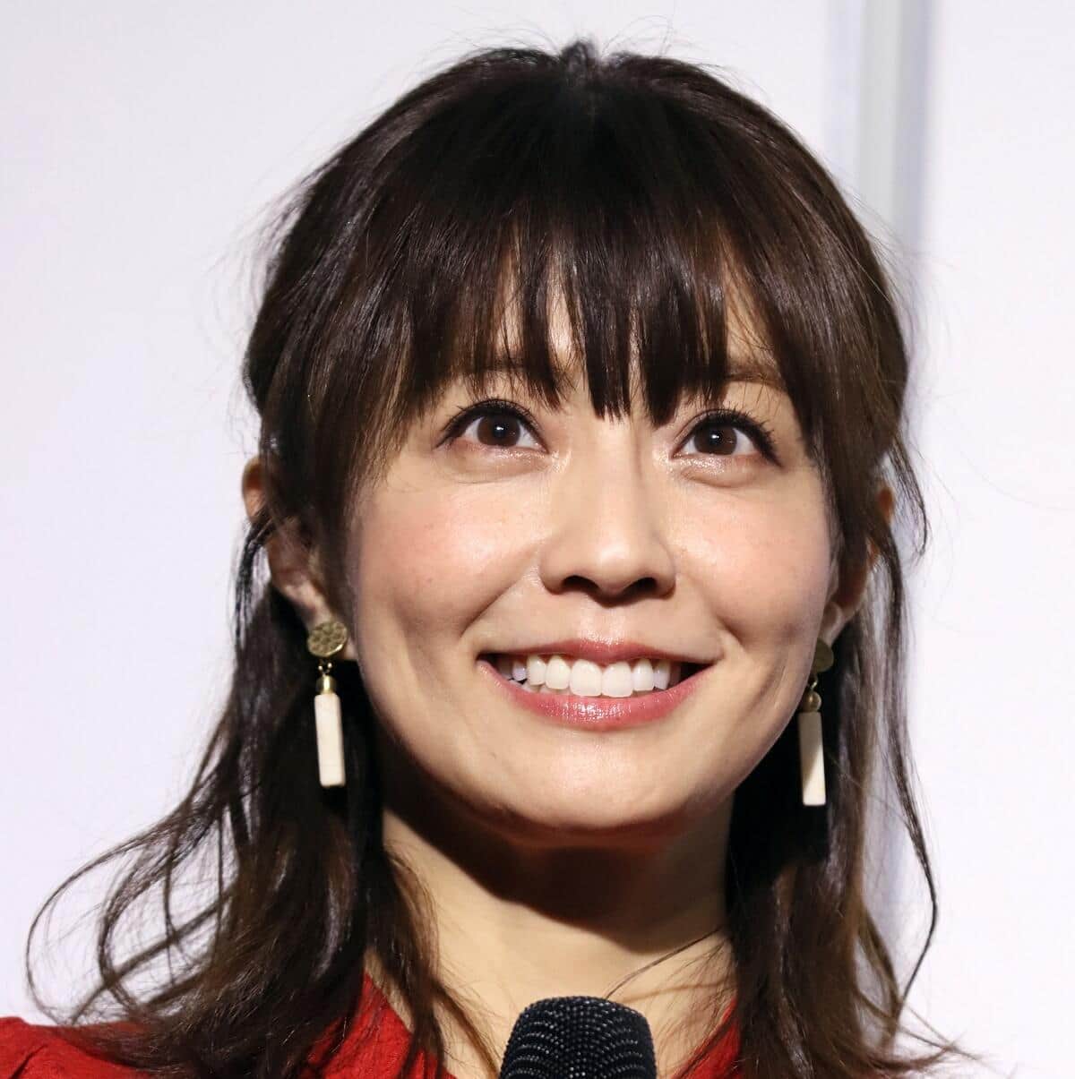 u*5様 元TBSアナウンサー小林麻耶 直筆サイン入りボール 小林麻耶 おひとりさまを楽しむ「一人で食べること全然大丈夫