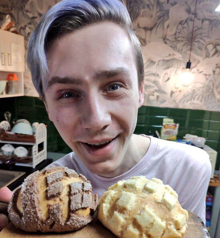 電車に忘れたリュックが奇跡の発見　涙で「だから日本が大好き」...ラトビア人男性に顛末を聞いた