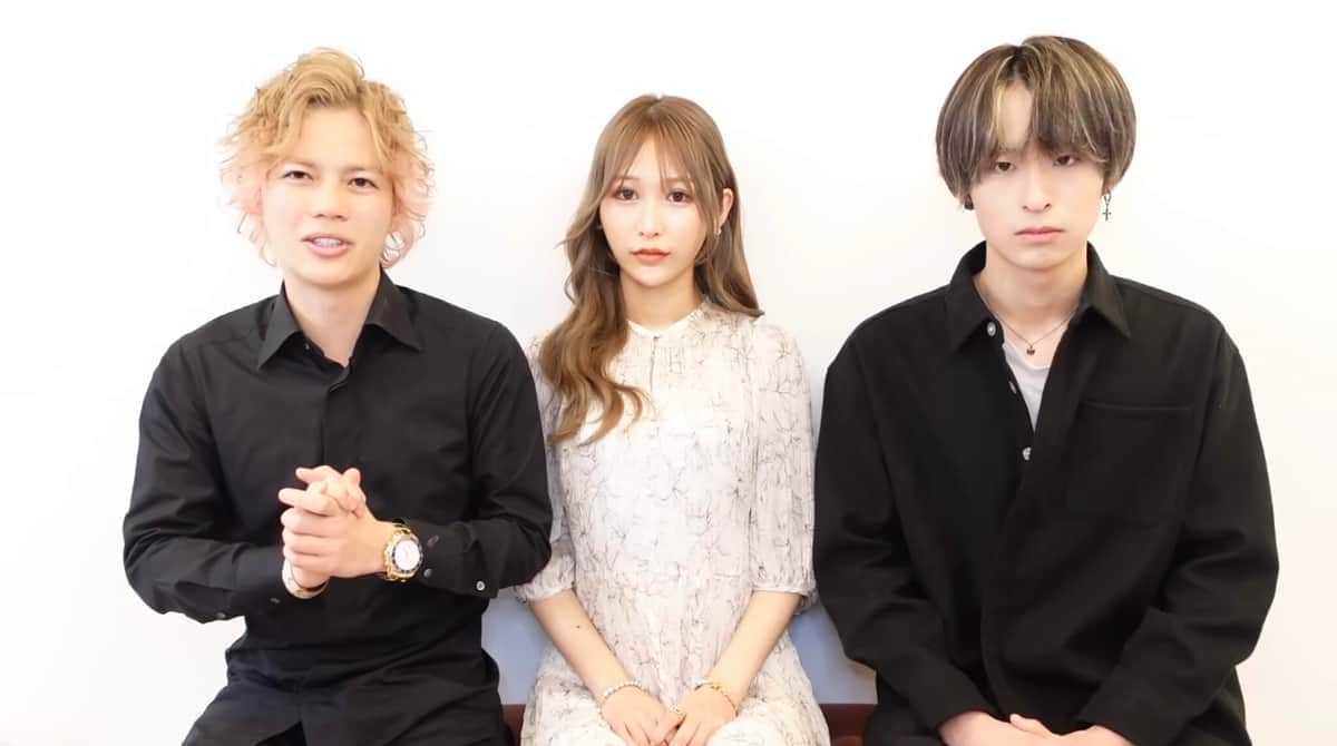 「破局隠し」人気カップルYouTuber再謝罪「不快な思いさせた」　新恋人同席「ヘラヘラ謝罪」物議