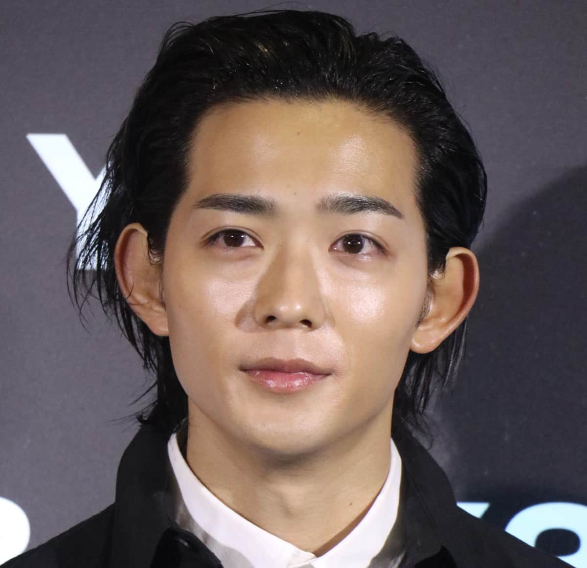 ちむどんどん、謎の「紅茶豆腐」売る賢秀に視聴者不安　因縁の相手とまさかの「グルになってる！」