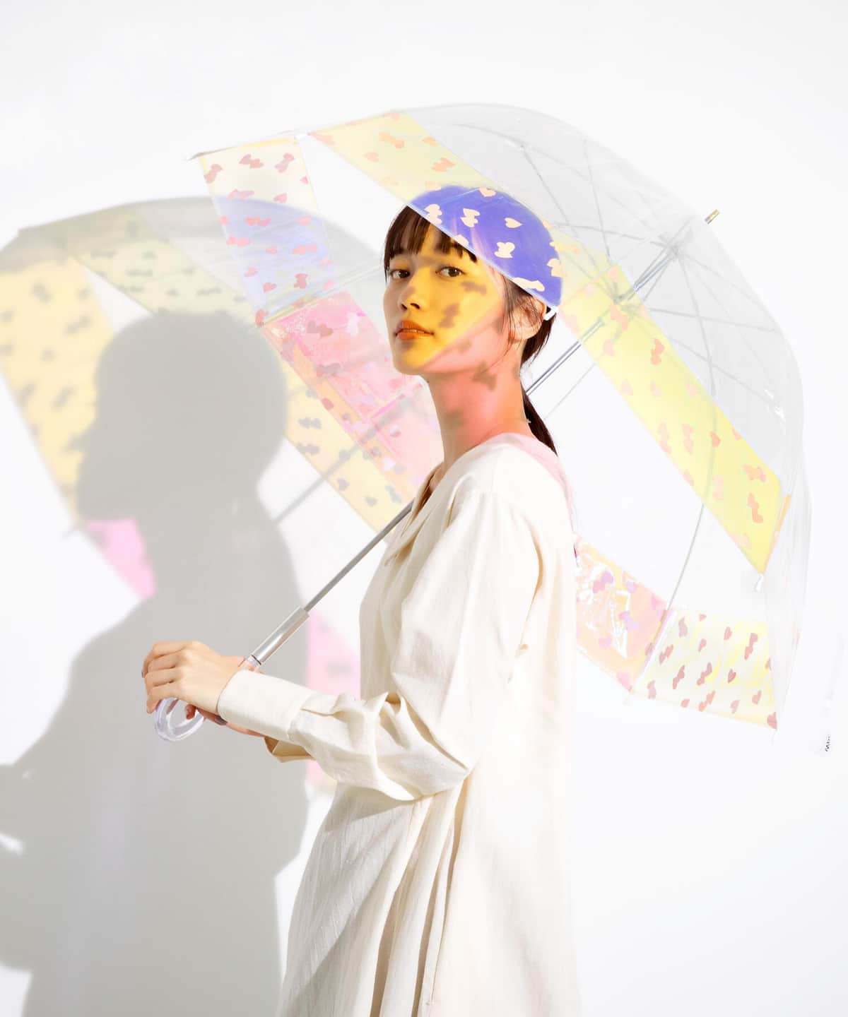 デザインのバリエーションが増えている（ワールドパーティの「シャイニーアンブレラ」）