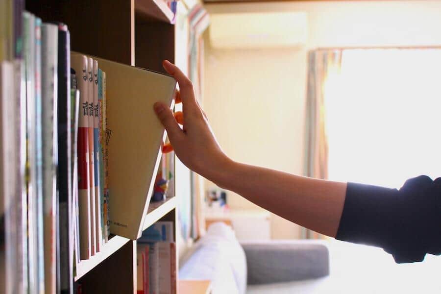 ググって分からず図書館へ→2日で解決　こんなにすごい「レファレンスサービス」