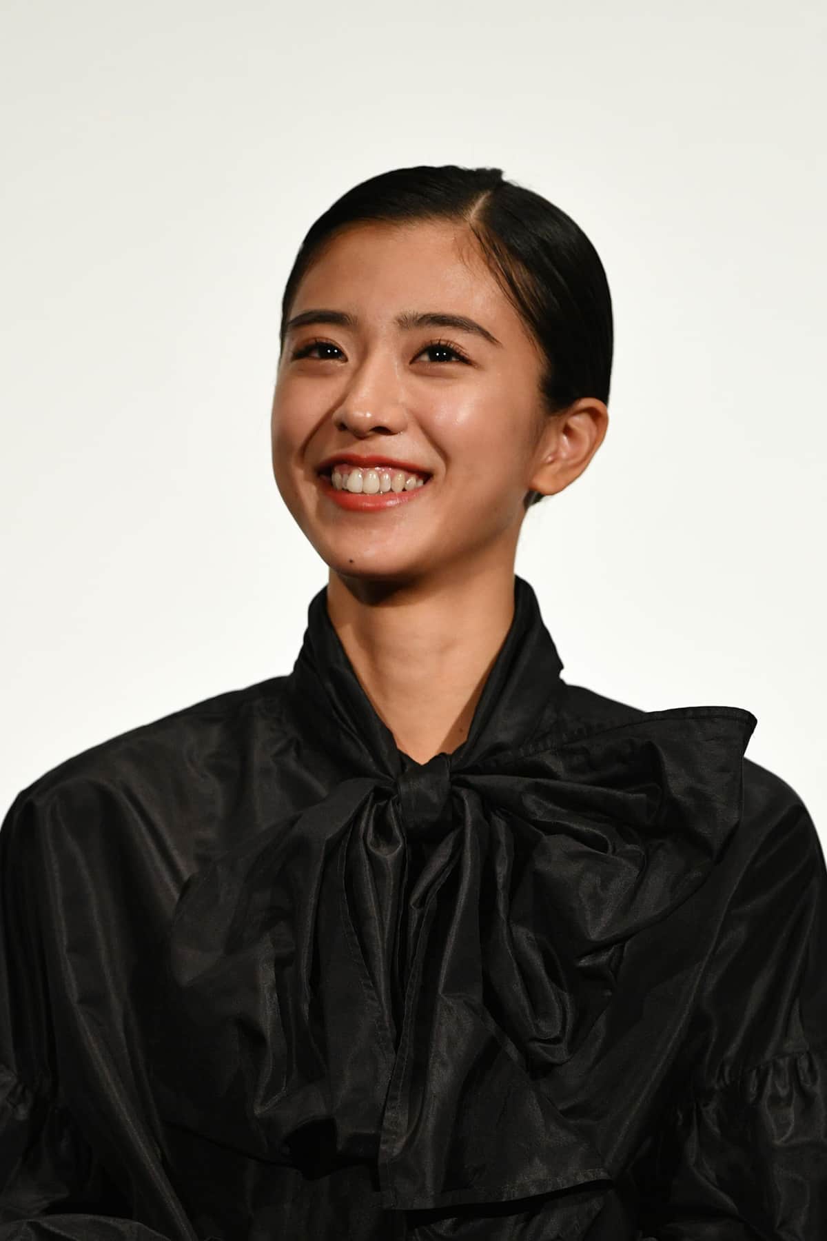 「こんな恐ろしい朝ドラヒロイン初めて見た」　ちむどんどん暢子＆和彦「略奪愛」に視聴者ドン引き