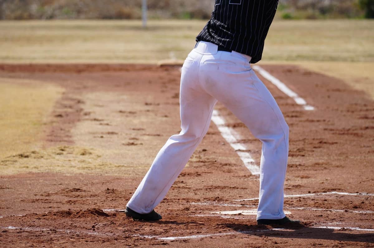 1球ごとに打席入れ替え...高校野球「珍スイッチヒッター」に反響　「こんなんアリ？」「イヤらしさの極致」