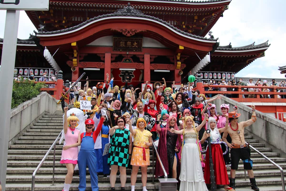 大須コスプレパレードは大須観音からスタート