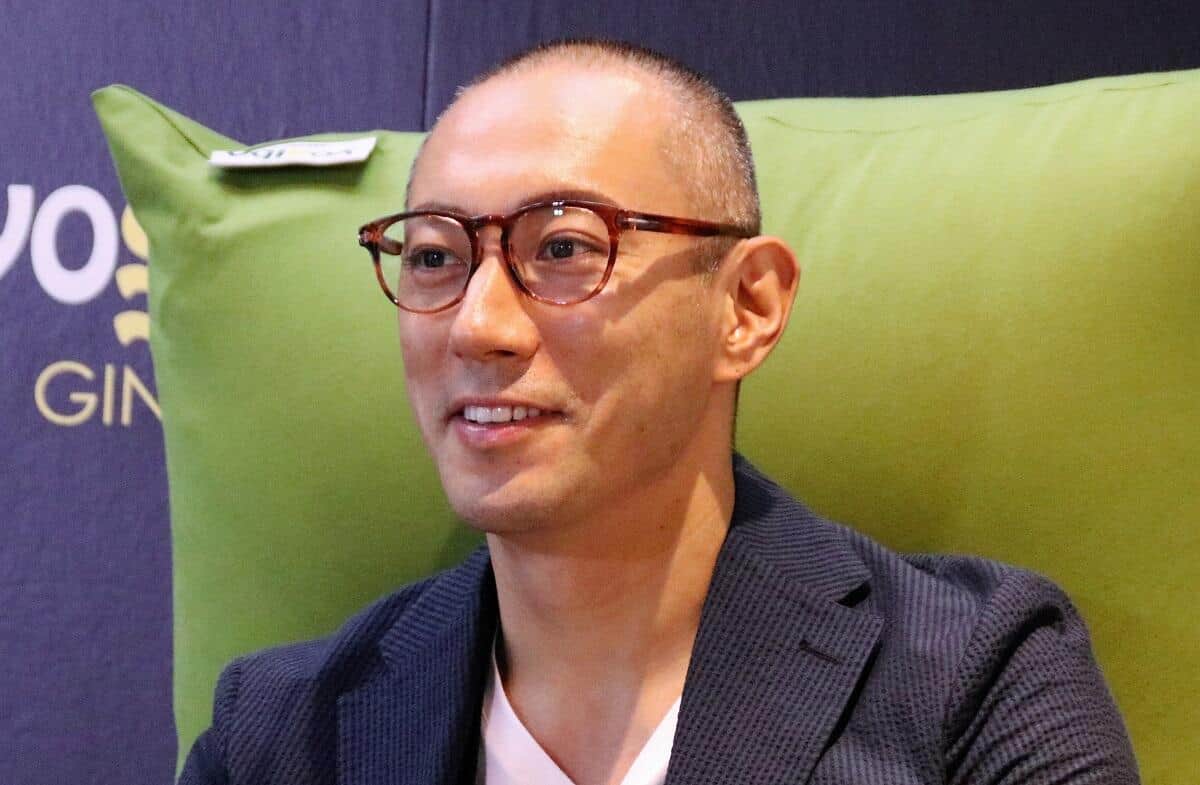 市川海老蔵「マネージメントする人の気持ち、少し分かった気がする」　娘ぼたんの始球式同行で学び