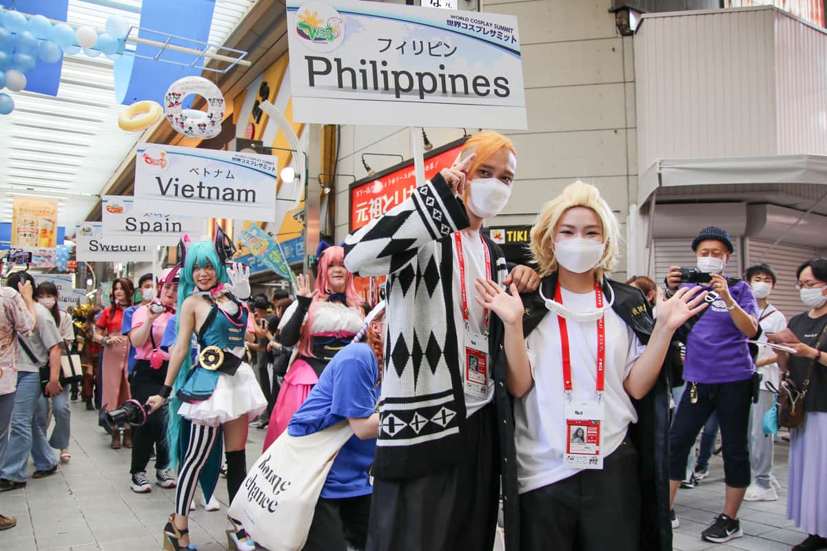 大須コスプレパレードに参加した海外代表チーム